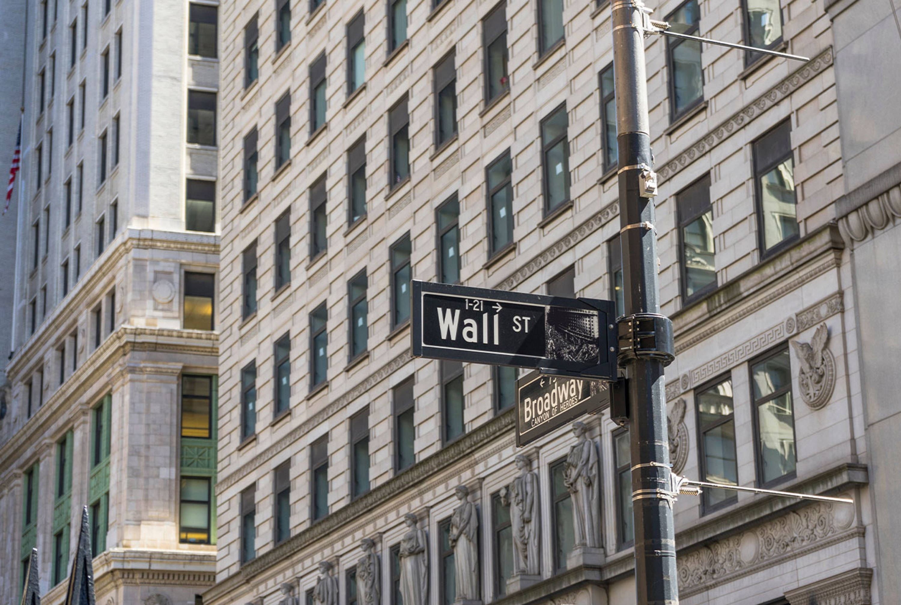 The Sicilian Method (Inspector Montalbano, #26) by Andrea Camilleri |  Goodreads, image size:3000x2016