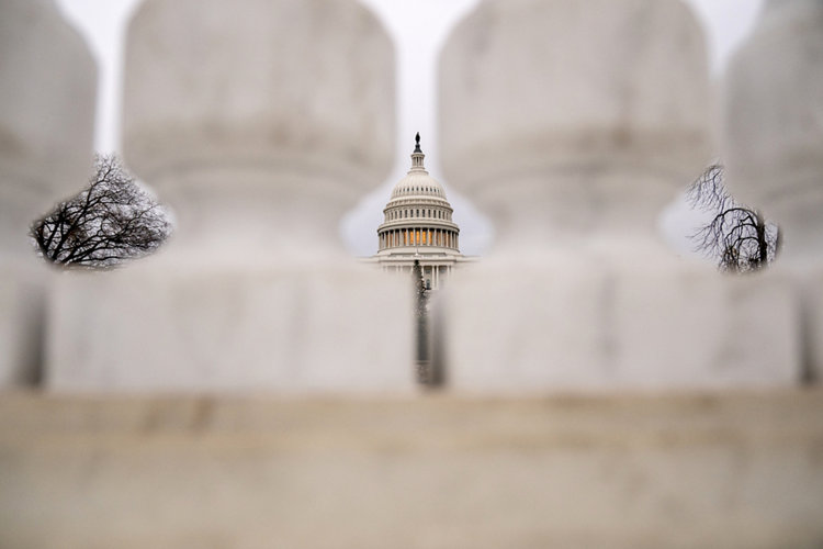 The U.S. Capitol building behind a balustrade in Washington, D.C., U.S. Photographer: Stefani Reynolds/Bloomberg